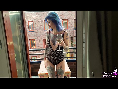 ❤️ Духтари азиме, ки бо гулӯла мемакад ва дар зери осмони кушод бо ҳавас мемакад ❌ Супер секс дар tg.pinkporno.ru ❌️